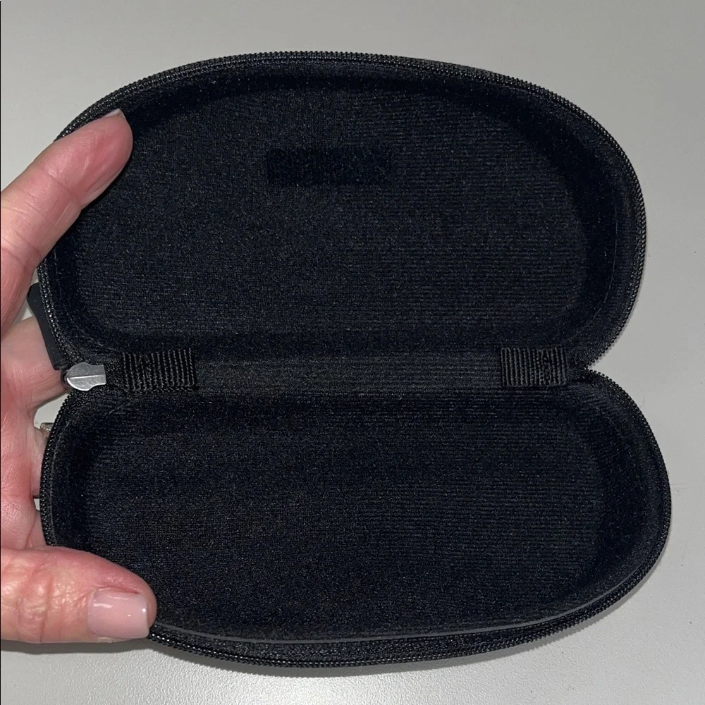 Torege men’s zip up hard Black Sunglasses, eye wear Case